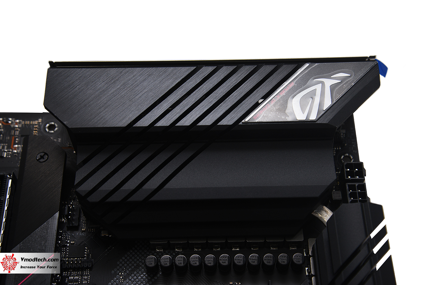 dsc 6953 ASUS ROG STRIX B550 XE GAMING WIFI REVIEW