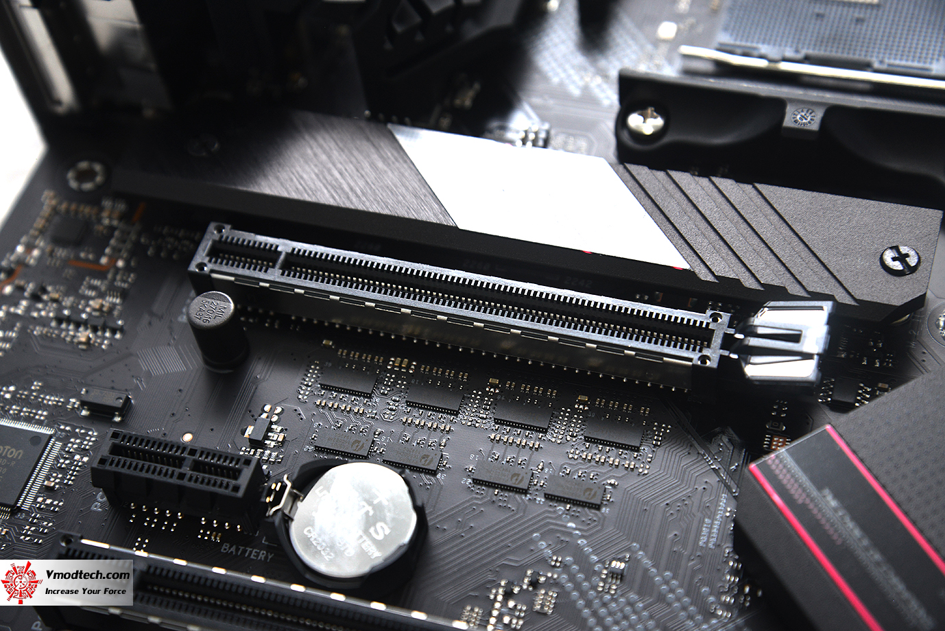 dsc 69871 ASUS ROG STRIX B550 XE GAMING WIFI REVIEW