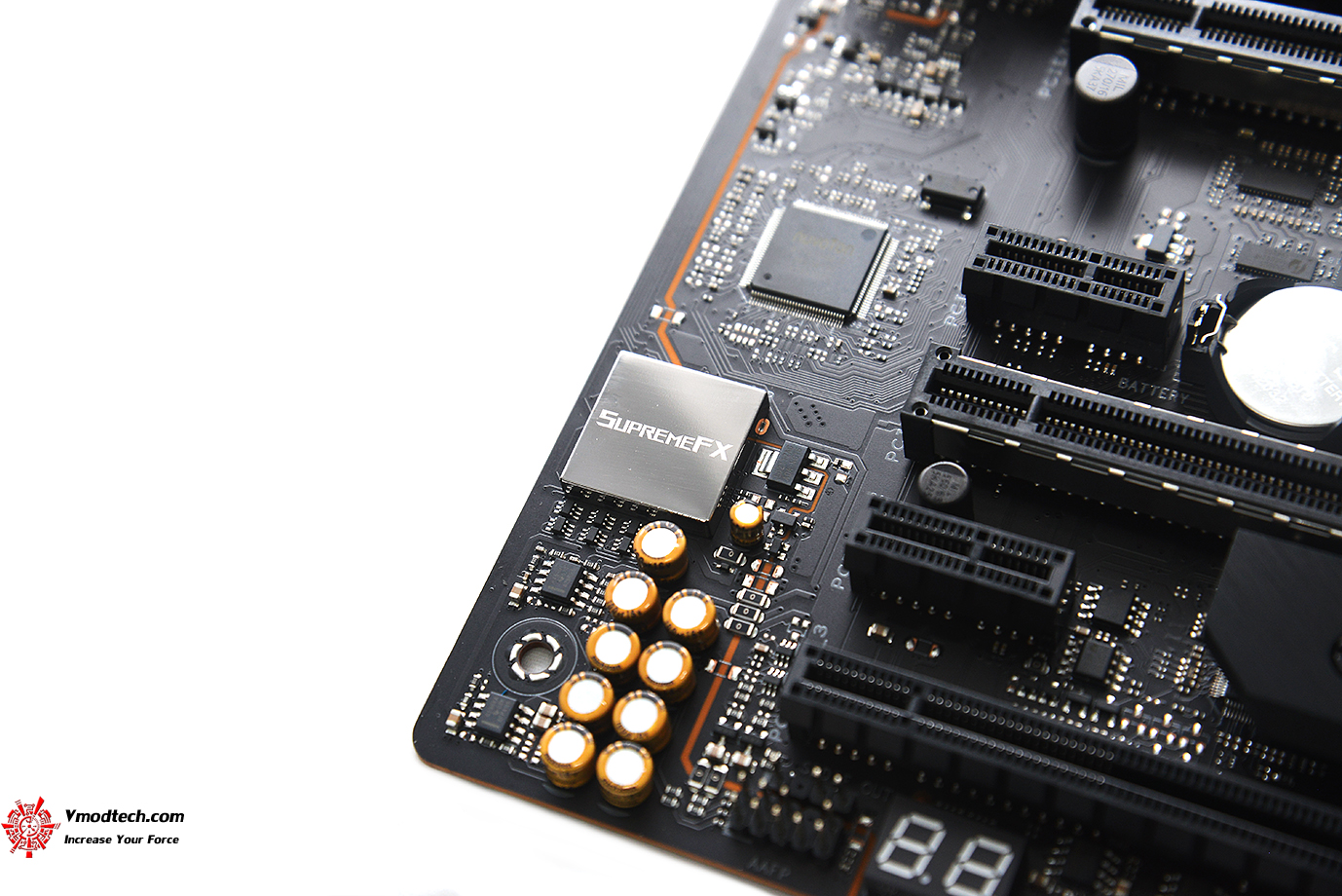 dsc 7015 ASUS ROG STRIX B550 XE GAMING WIFI REVIEW