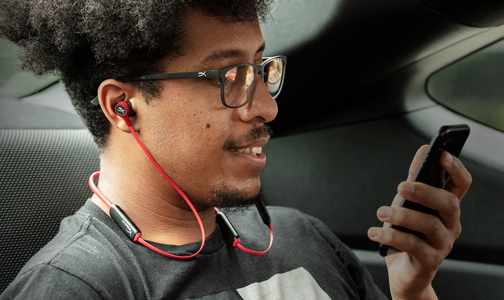 hyperx-cloud-buds-02 hyperx cloud buds 02 เลือกหูฟังไร้สาย เล่นเกม ROV และให้ความบันเทิงได้ทุกที่
