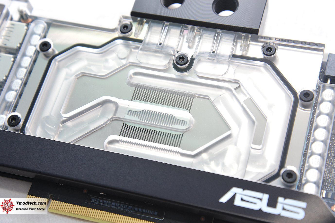 dsc 7821 ASUS GeForce RTX 3080 10GB EKWB Review