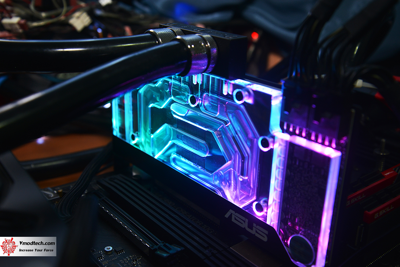 dsc 7914 ASUS GeForce RTX 3080 10GB EKWB Review