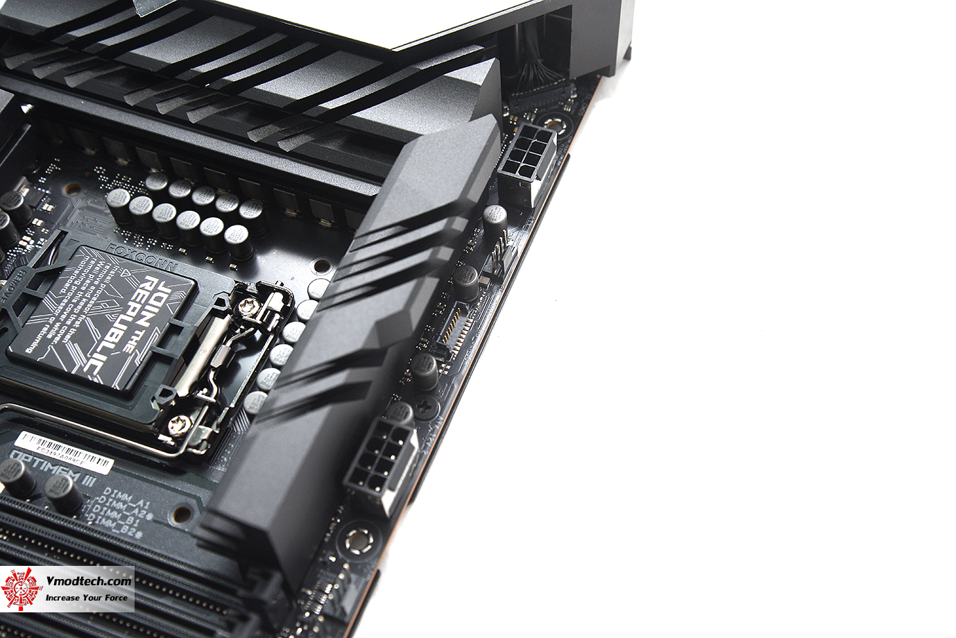 dsc 1300 ASUS ROG MAXIMUS XIII EXTREME REVIEW