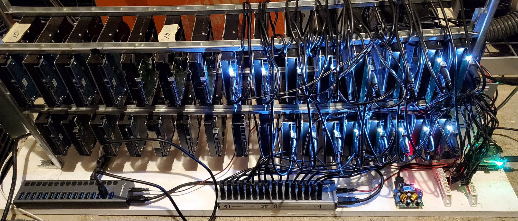 129131-chia-coin-mining-hype-1 129131 chia coin mining hype 1 เหรียญ Chia Coin ทำพิษ!! บรรดาตัวแทนจำหน่ายในไทยเริ่มตัดประกันแล้วสำหรับผู้นำ SSD ไปขุดเหมือง