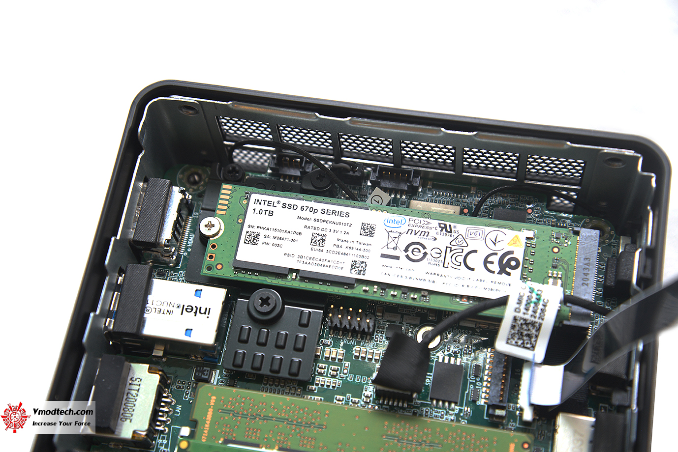 dsc 2250 Intel NUC 11 Performance kit   NUC11PAHi7 with Intel 670P 1TB SSD Review