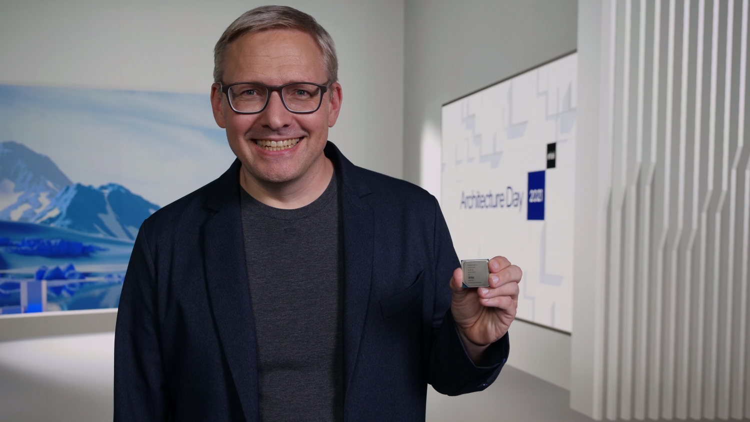 intel architecture day 2021 3 appenzeller อินเทลเปิดตัวสถาปัตยกรรมใหม่สำหรับ ซีพียู คอร์ x86 สองรุ่น, ระบบ SoCs สำหรับดาต้าเซ็นเตอร์สองรุ่น, GPU แบบแยกส่วนได้ และสถาปัตยกรรมไฮบริดแบบมัลติคอร์ที่ปฏิวัติวงการสำหรับกลุ่มลูกค้า เร่งพัฒนาความก้าวหน้าด้านสถาปัตยกรรมสำหรับดาต้าเซ็นเตอร์, HPC AI และระบบคอมพิวเตอร์
