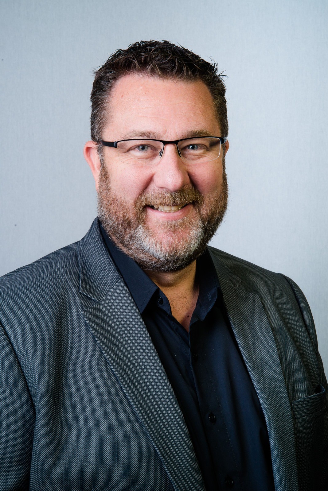 peter-chambers_amd peter chambers amd ความปลอดภัยของการทำงานรูปแบบไฮบริดในปัจจุบัน