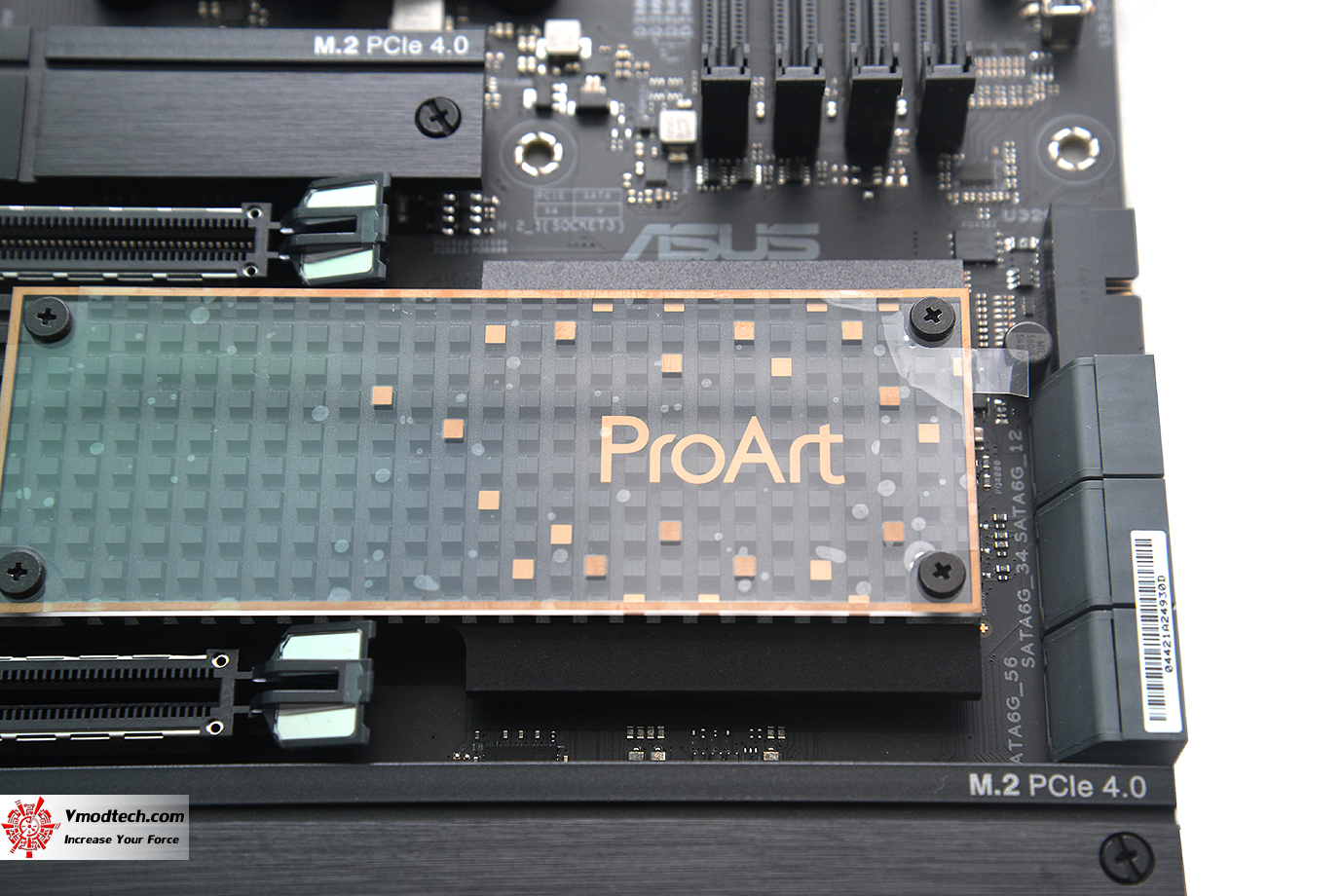 dsc 6692 ASUS ProArt X570 CREATOR WIFI Review