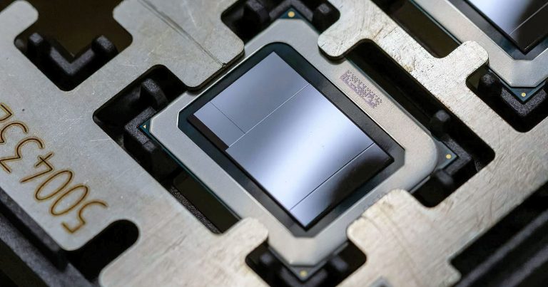 intel-meteor-lake-m-chip-1-768x403 intel meteor lake m chip 1 768x403 ลือ!! การ์ดจอในซีพียู Intel Meteor Lake จะใช้เทคโนโลยีขนาด TSMC 3nm พร้อมเปิดตัวในปี 2023