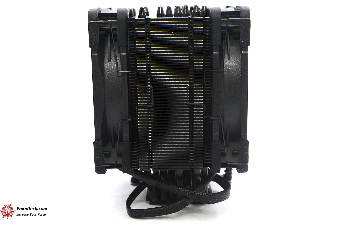 dsc 9779 NOCTUA NH U12A LGA 1700 chromax.black CPU cooler Review