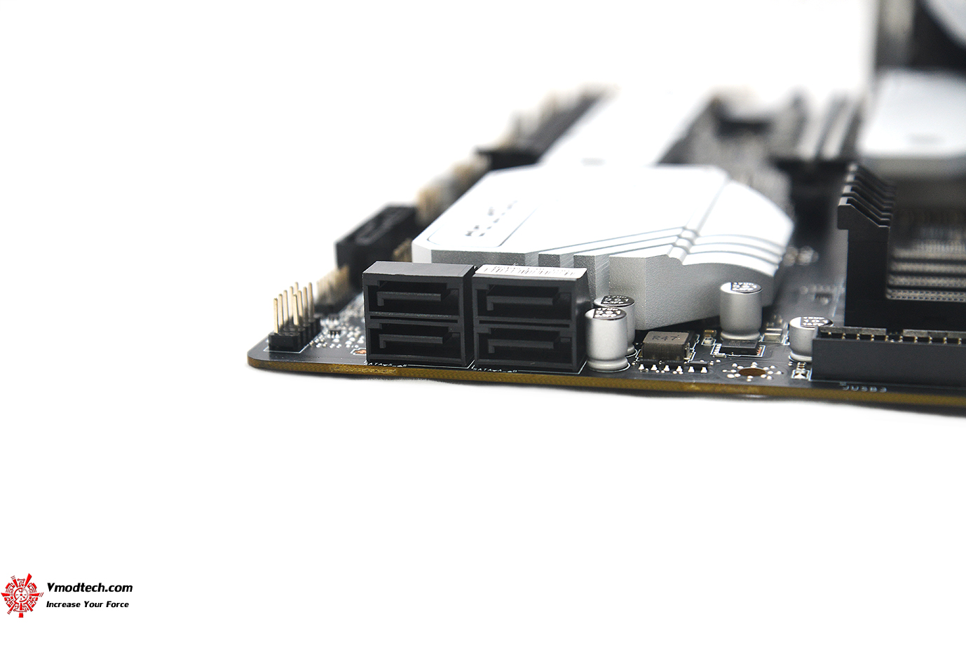 dsc 1543 MSI MAG B660M MORTAR WIFI BUNDLE KIT REVIEW