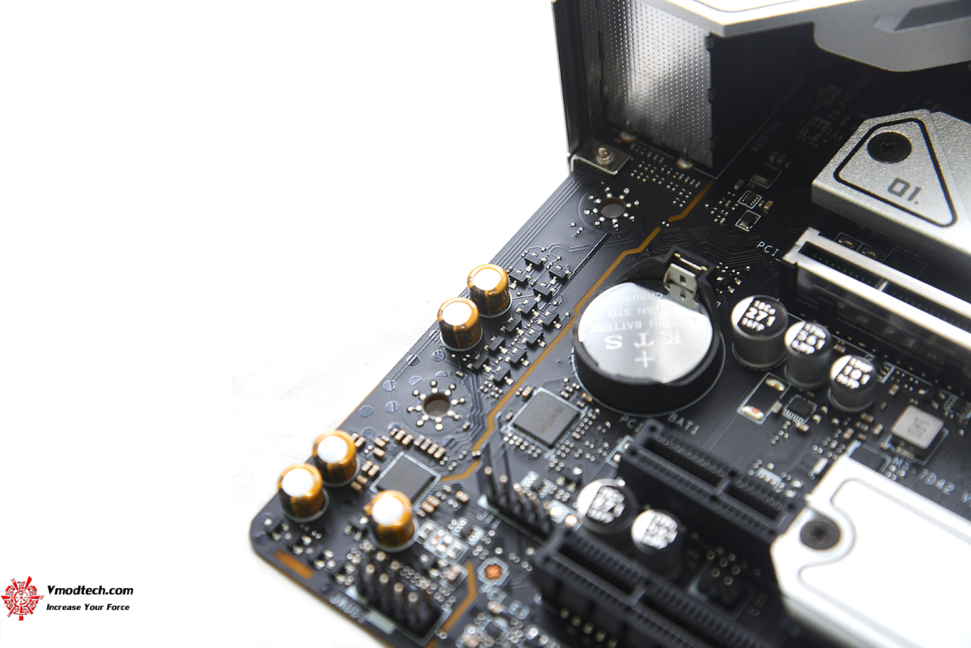 dsc 1587 MSI MAG B660M MORTAR WIFI BUNDLE KIT REVIEW