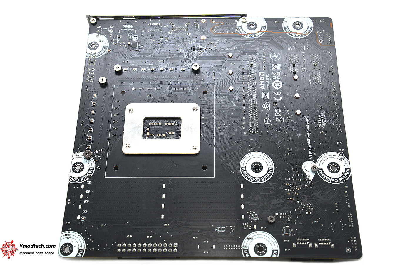 dsc 1601 MSI MAG B660M MORTAR WIFI BUNDLE KIT REVIEW