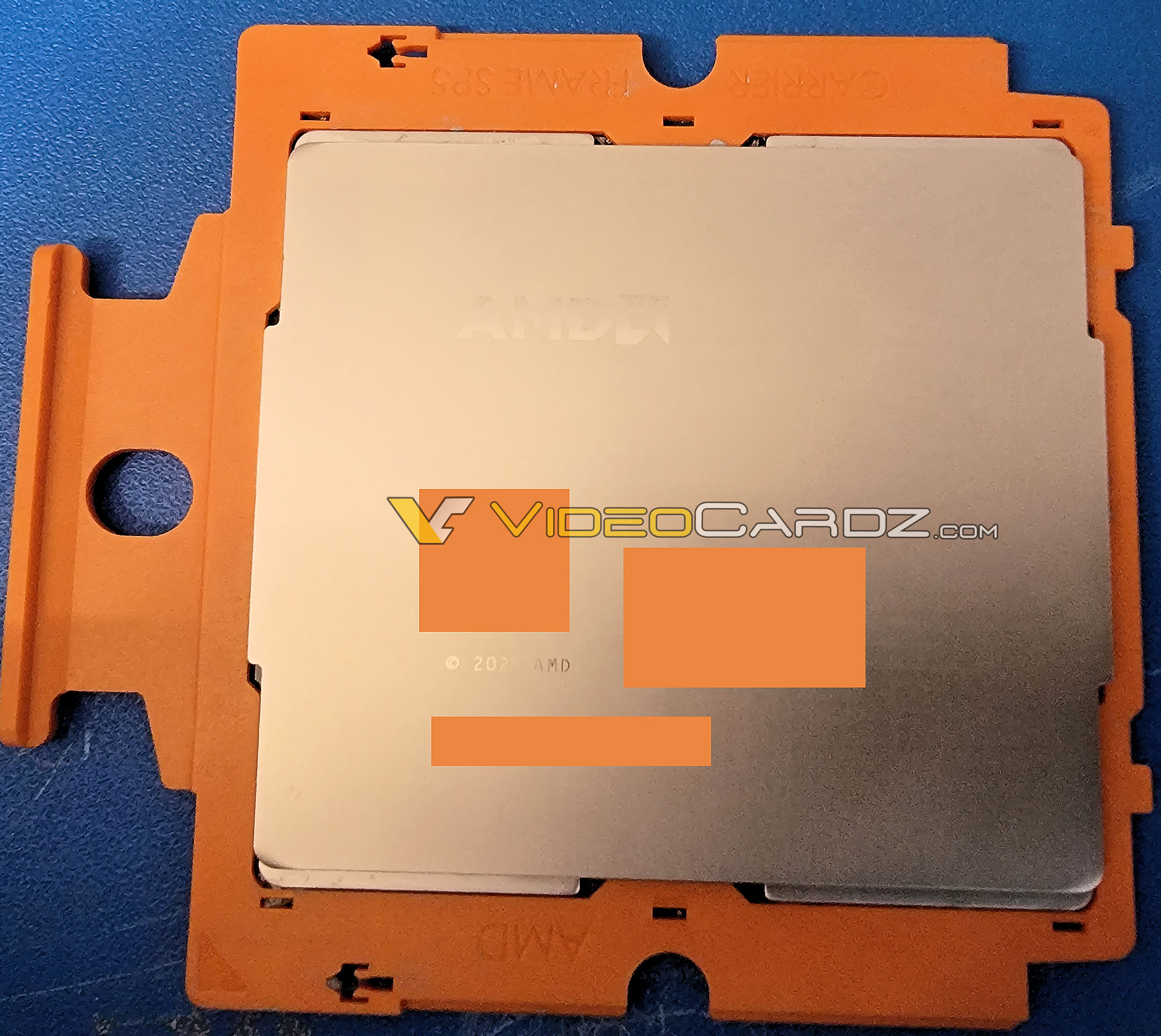 amd epyc genoa zen4 front หลุดภาพซีพียู AMD EPYC รุ่นใหญ่สถาปัตย์ ZEN4 ขนาด 5nm รหัส “Genoa” รุ่นใหม่ล่าสุดรองรับแรม DDR5 และ PCIe Gen5  