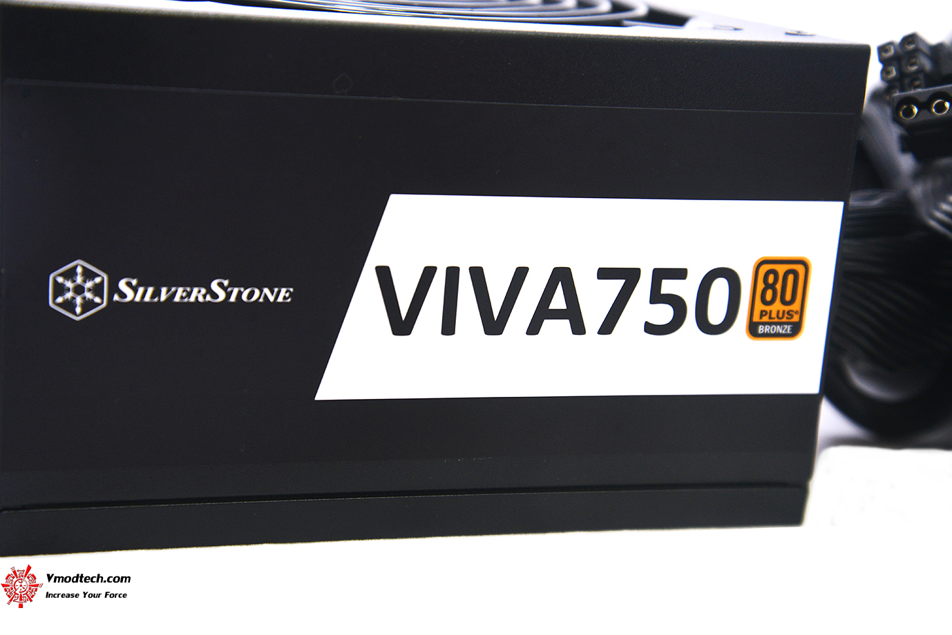 dsc 4502 SilverStone VIVA 750 Bronze Review