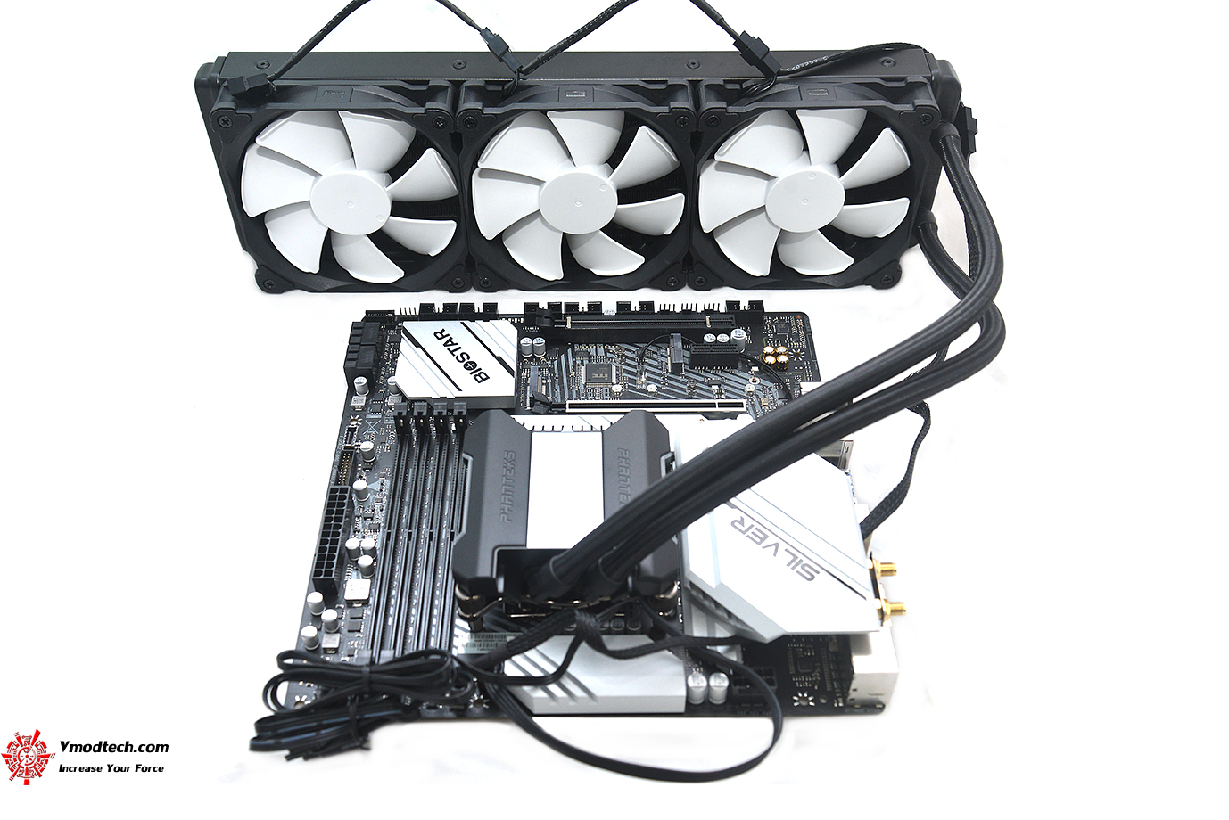 dsc 5482 Phanteks Glacier One 360MP All In One Liquid CPU cooler Review