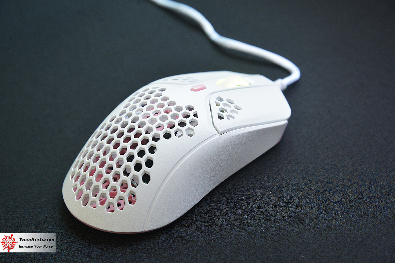 dsc 5798 HyperX Pulsefire Haste Pink Lightweight Gaming Mouse Review 
