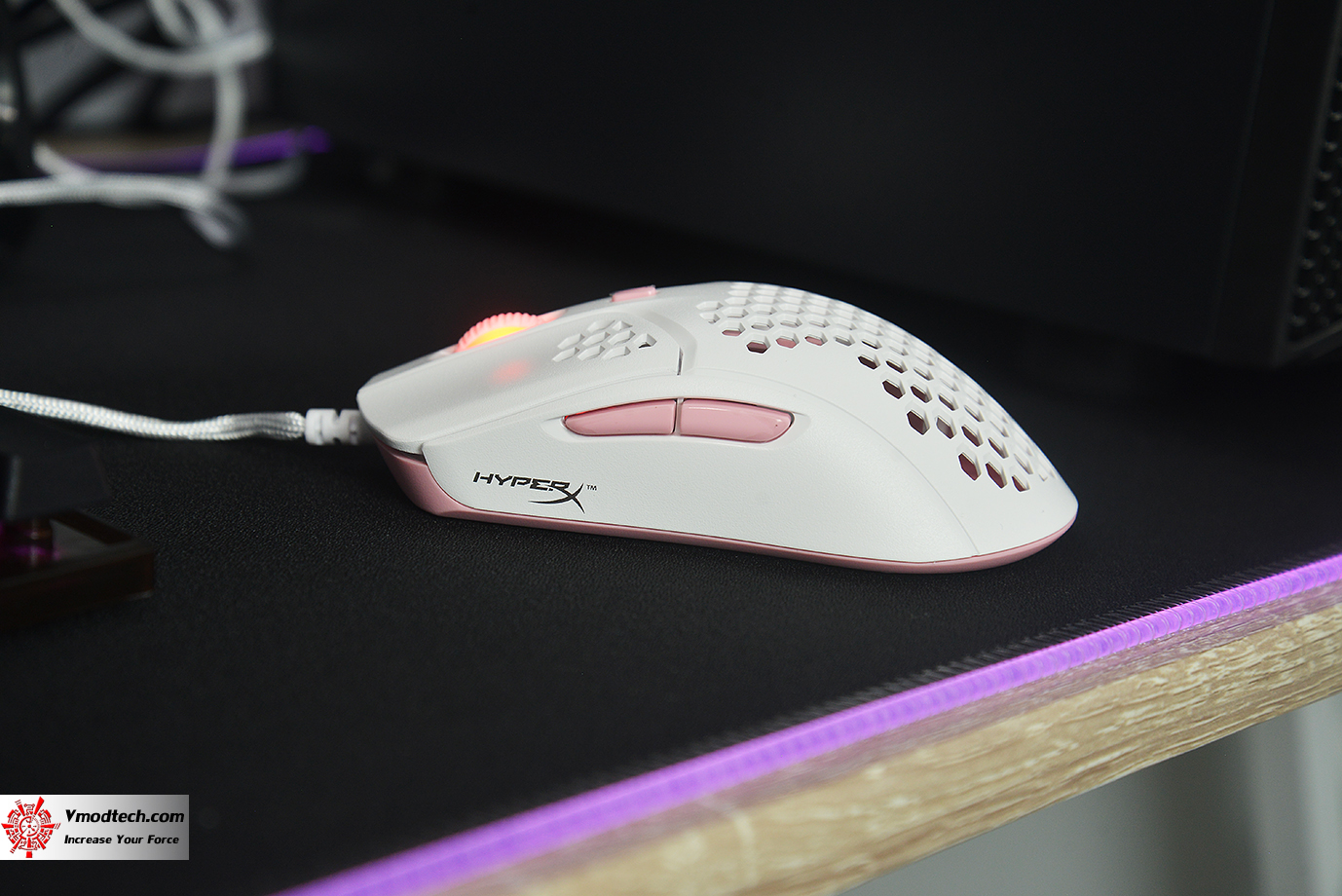 dsc 6199 HyperX Pulsefire Haste Pink Lightweight Gaming Mouse Review 