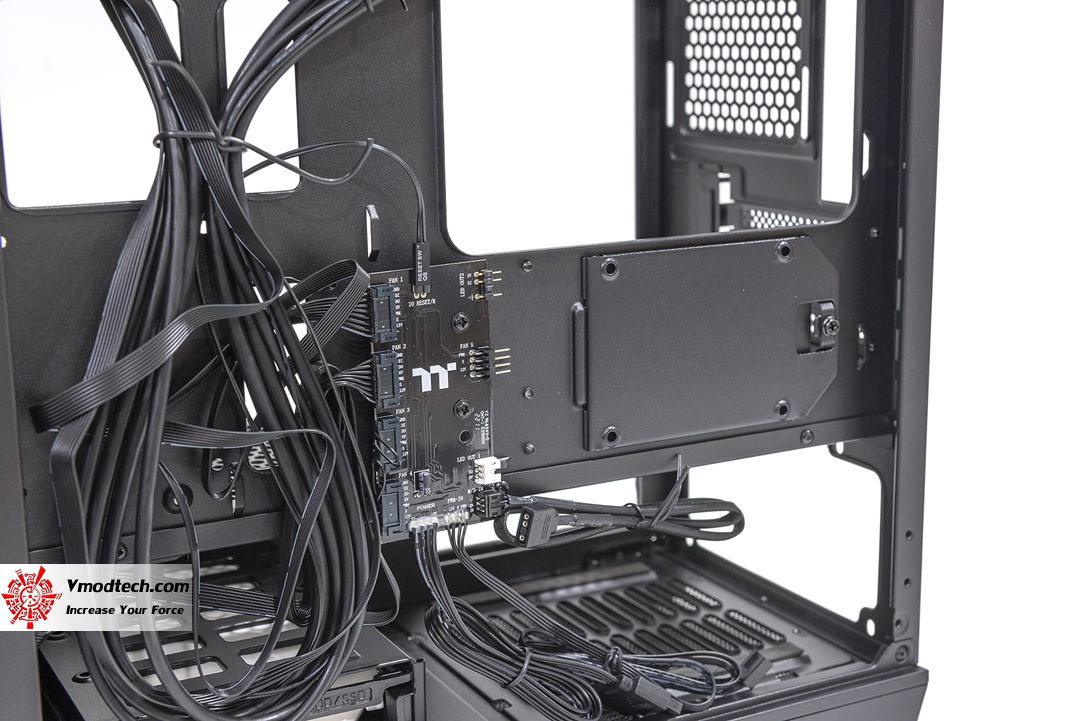 tpp 1183 Thermaltake Divider 170 TG ARGB Micro Chassis Review