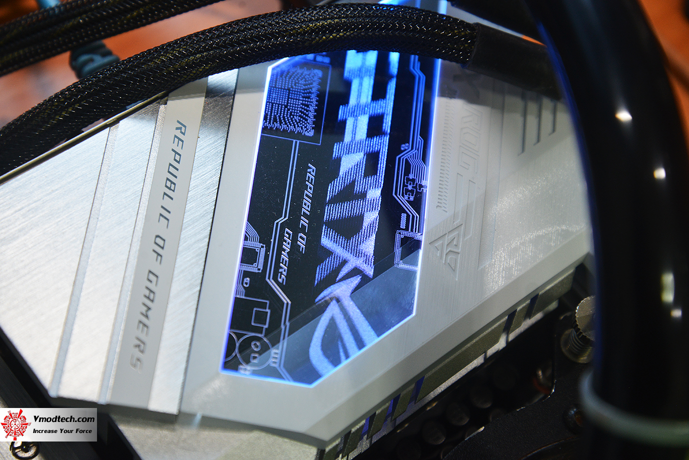 dsc 7279 ASUS ROG STRIX Z690 A GAMING WIFI D4 REVIEW