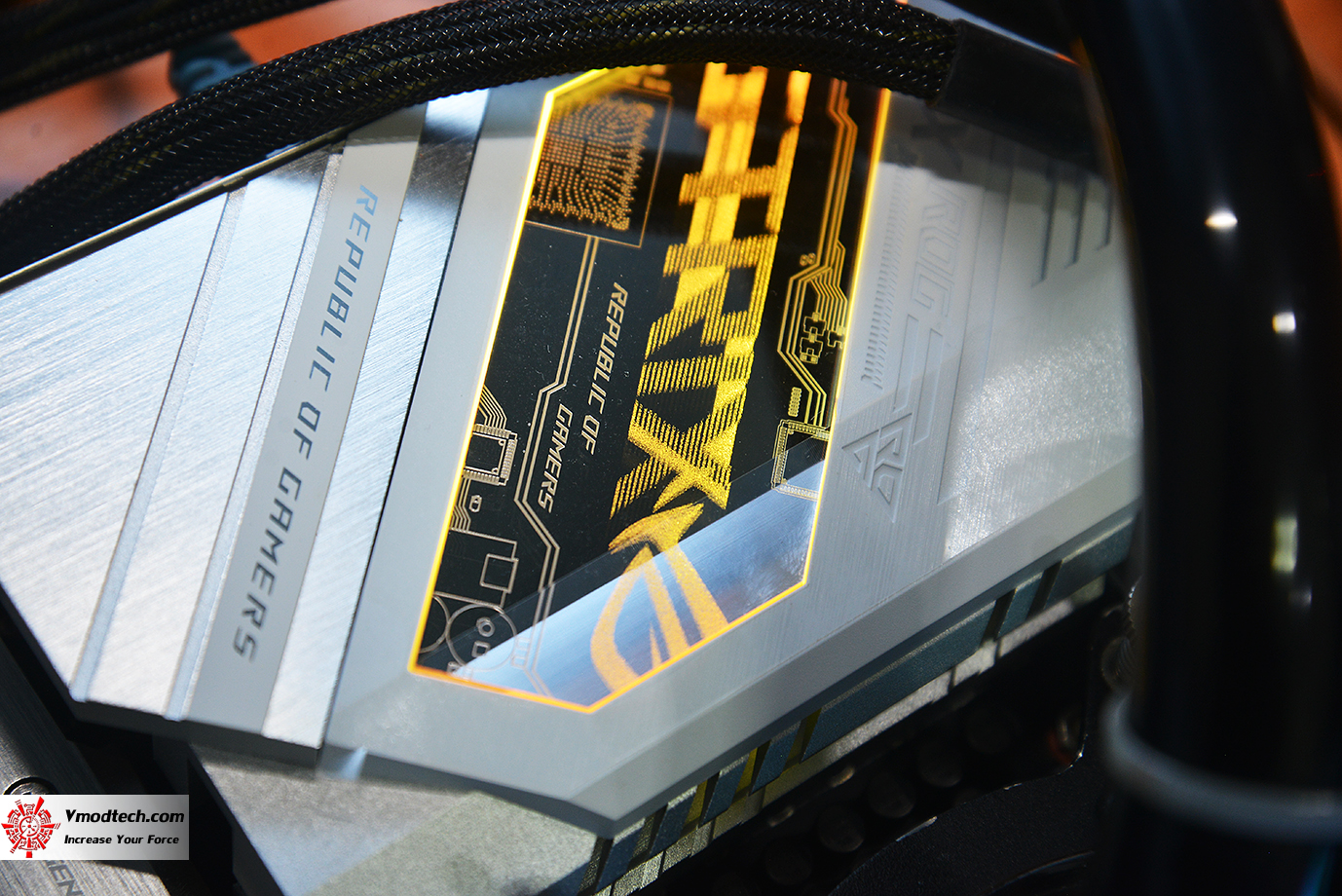 dsc 7281 ASUS ROG STRIX Z690 A GAMING WIFI D4 REVIEW