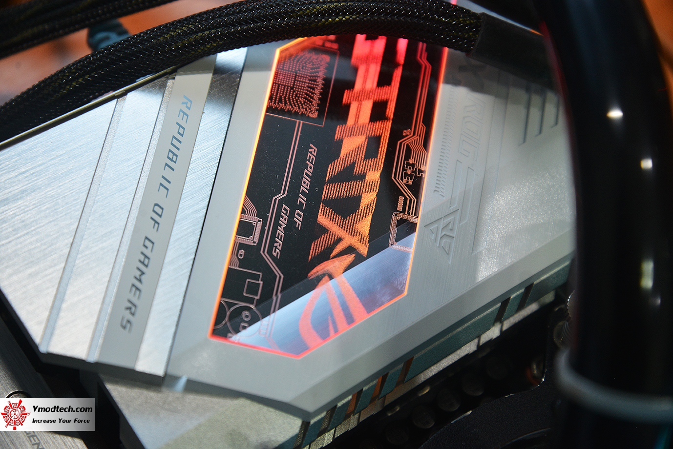 dsc 7282 ASUS ROG STRIX Z690 A GAMING WIFI D4 REVIEW