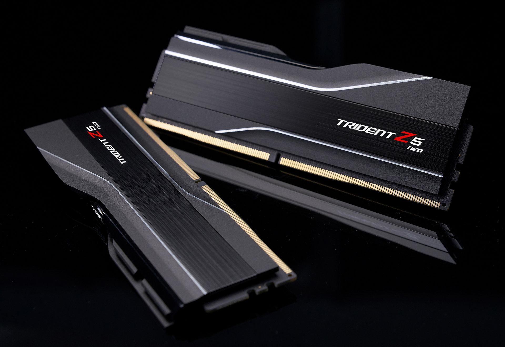 04 trident z5 neo 2 G.SKILL เปิดตัวแรมรุ่นใหม่ Trident Z5 Neo และ Flare X5 Series DDR5 รองรับการทำงานซีพียู AMD Ryzen 7000 Series อย่างเต็มรูปแบบ 