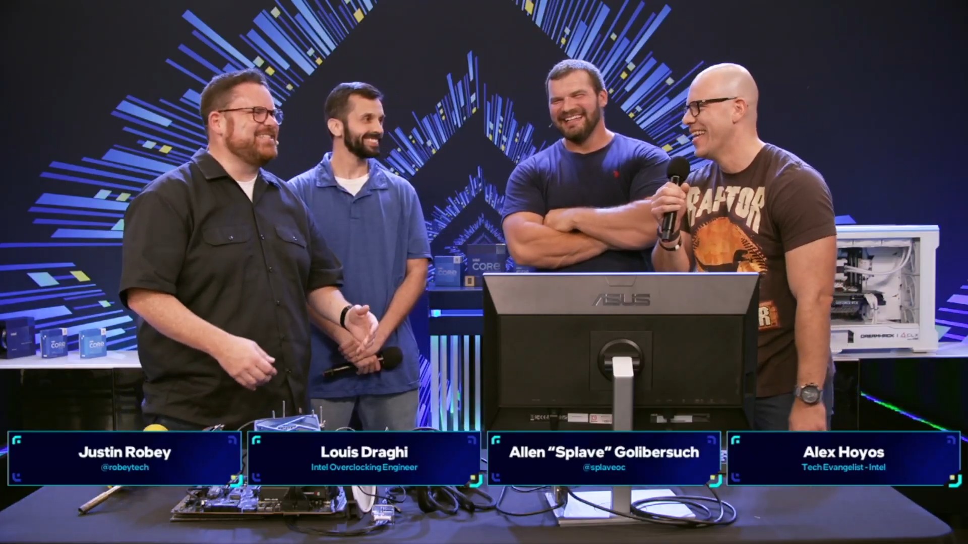 intel-raptor-lake-82-ghz-oc-3 intel raptor lake 82 ghz oc 3 เผยซีพียู Intel Core i9 13900K ถูกโอเวอร์คล๊อกไปที่ความเร็วมากถึง 8.2Ghz ด้วยไนโตรเจนเหลว Ln2