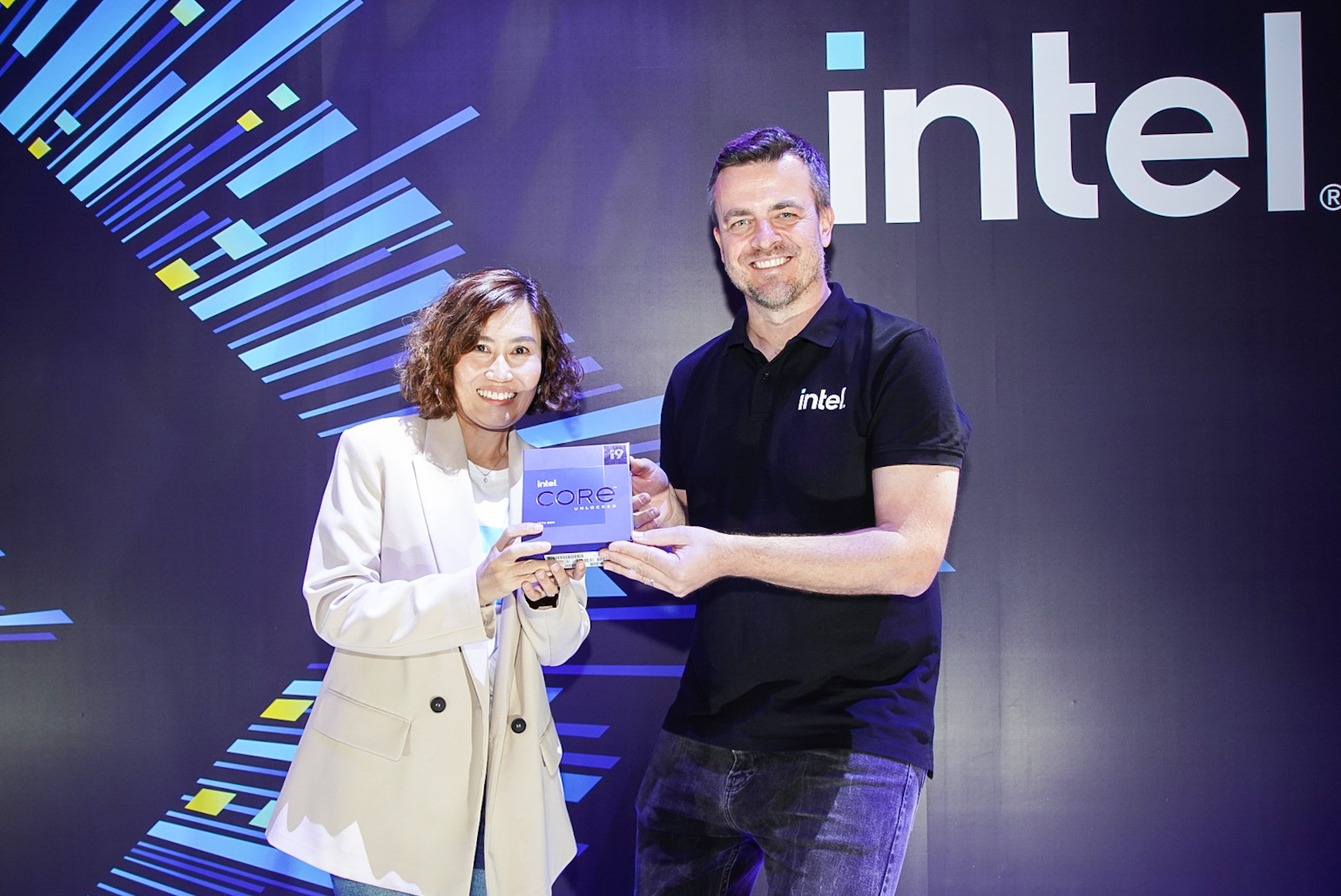 intel_thailand-game-show-2022-01 intel thailand game show 2022 01 อินเทล เปิดตัวโปรเซสเซอร์ Intel® Core™ เจนเนอเรชั่น 13 ในงาน Thailand Game Show 2022