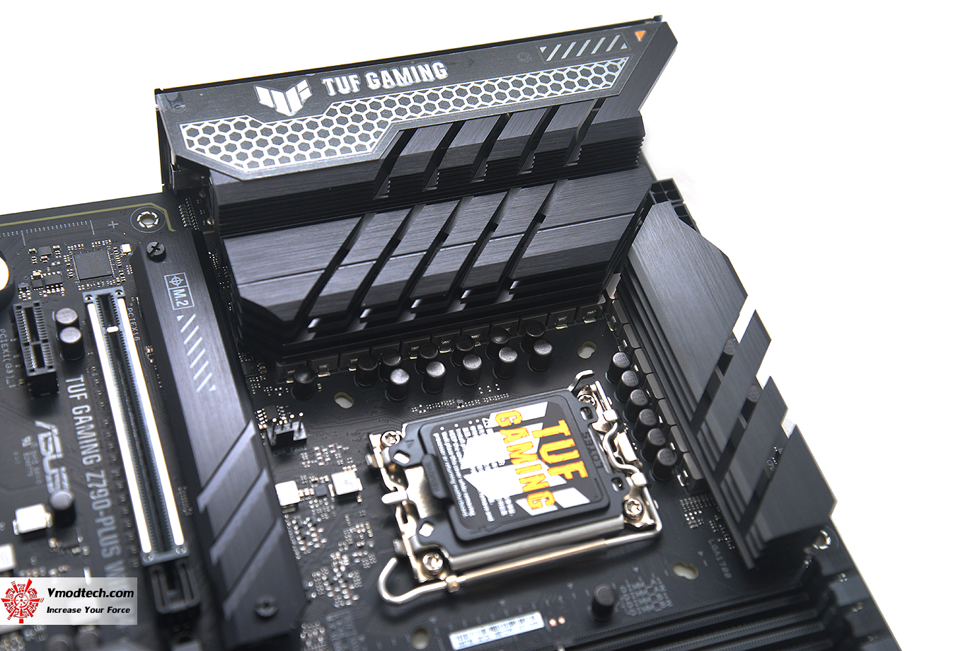 dsc_9435 dsc 9435 ASUS TUF GAMING Z790 PLUS WIFI D4 REVIEW