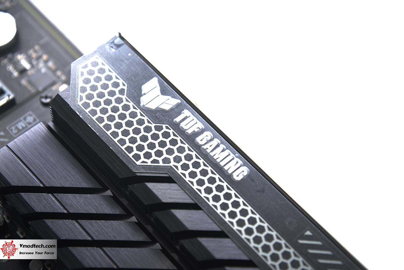 dsc_9445 dsc 9445 ASUS TUF GAMING Z790 PLUS WIFI D4 REVIEW