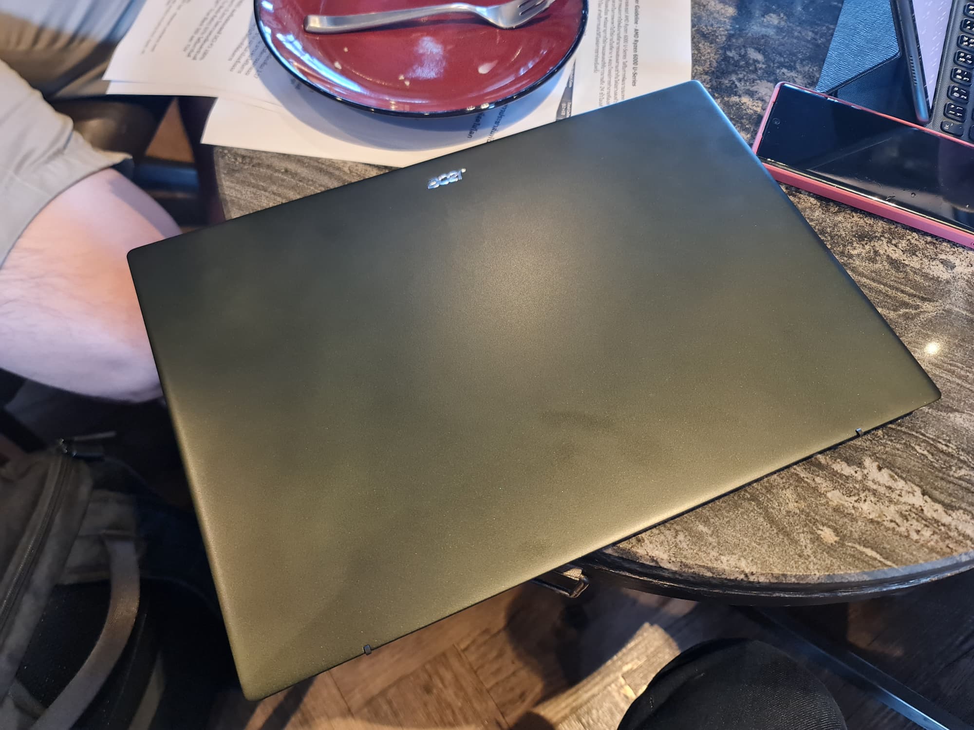 314076033 662903058565449 5014392191839115068 n Acer เปิดตัว Acer Swift Edge โน๊ตบุ๊กจอ OLED 16” ด้วยน้ำหนักเบาที่สุดในโลก