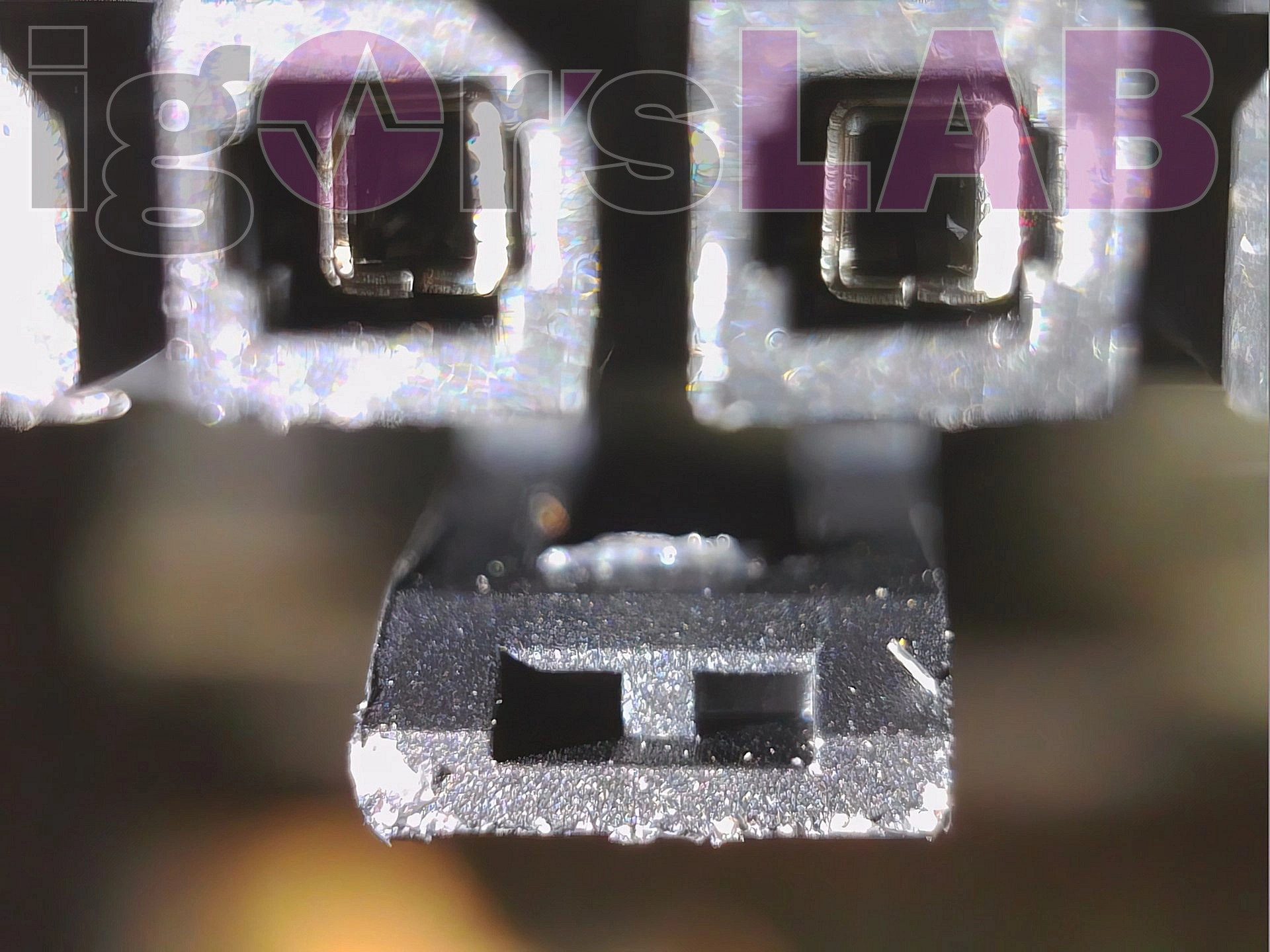 12vhpwr 2 NVIDIA ยืนยันว่ามีผู้ผลิตสายไฟอะแดปเตอร์ 12VHPWR สองรายและทาง Igor Lab เผยหนึ่งในนั้นมีปัญหาแนะนำควรหลีกเลี่ยงใช้งาน 