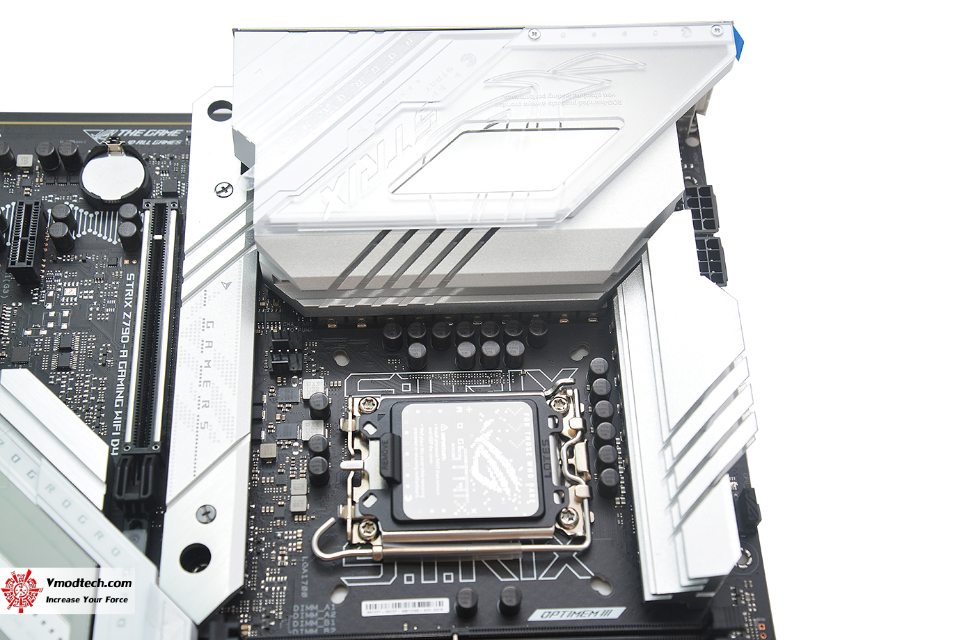 dsc 0874 ASUS ROG STRIX Z790 A GAMING WIFI D4 REVIEW