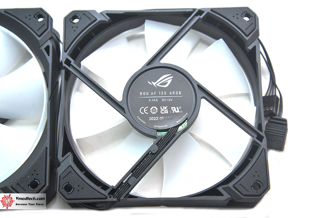 dsc 1593 ROG RYUO III 240 ARGB AIO LIQUID COOLER REVIEW