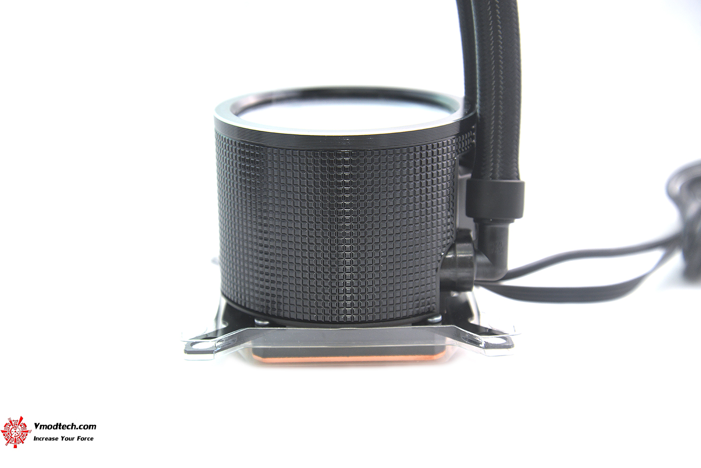 dsc 1676 ROG RYUO III 240 ARGB AIO LIQUID COOLER REVIEW