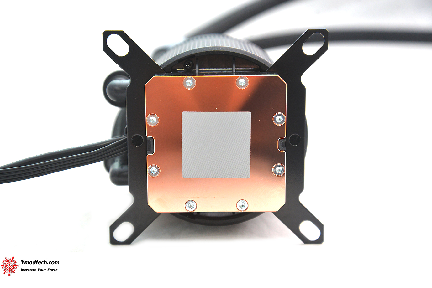 dsc 1717 ROG RYUO III 240 ARGB AIO LIQUID COOLER REVIEW