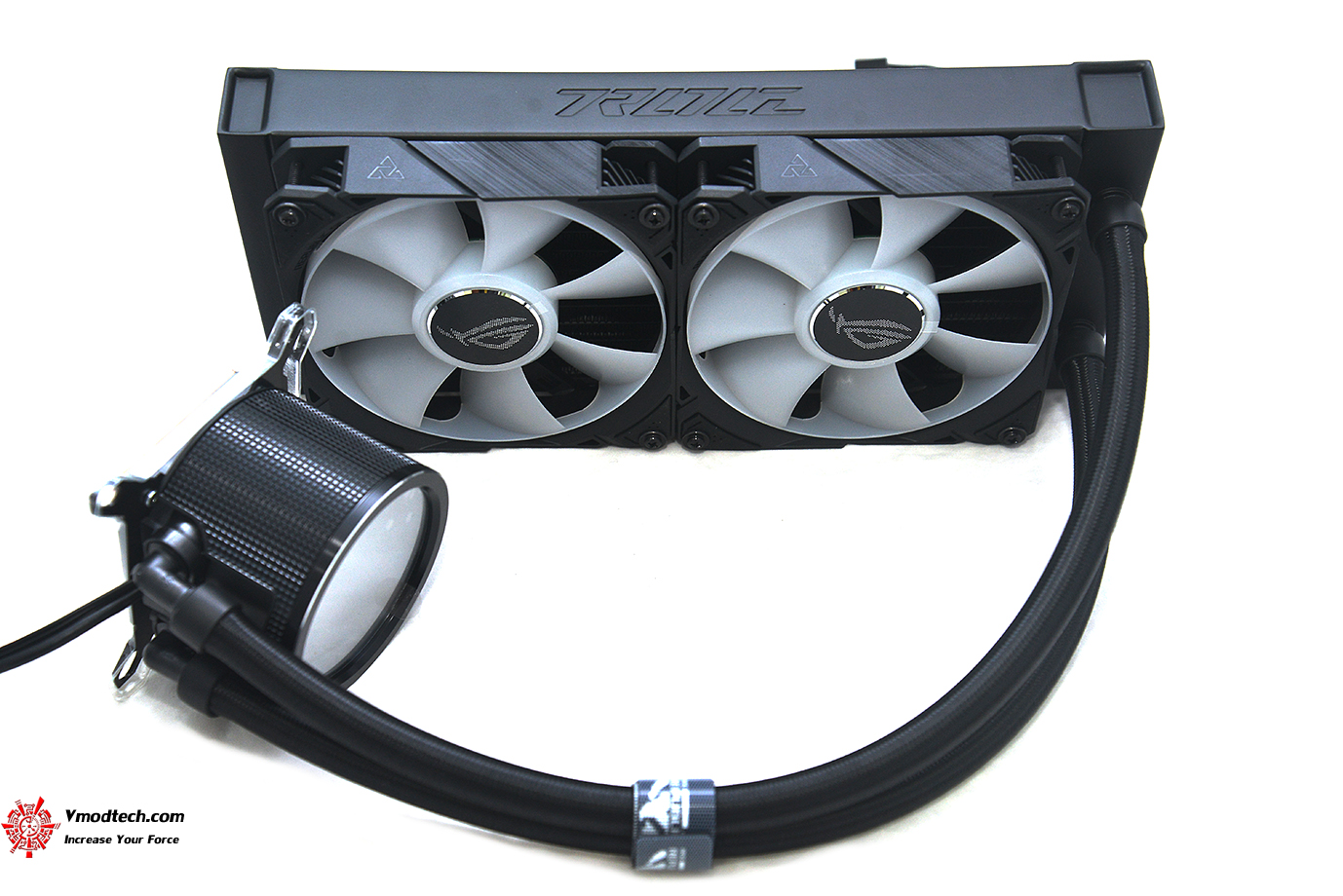 dsc 1780 ROG RYUO III 240 ARGB AIO LIQUID COOLER REVIEW