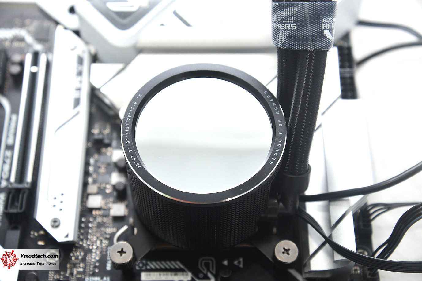 dsc 1875 ROG RYUO III 240 ARGB AIO LIQUID COOLER REVIEW