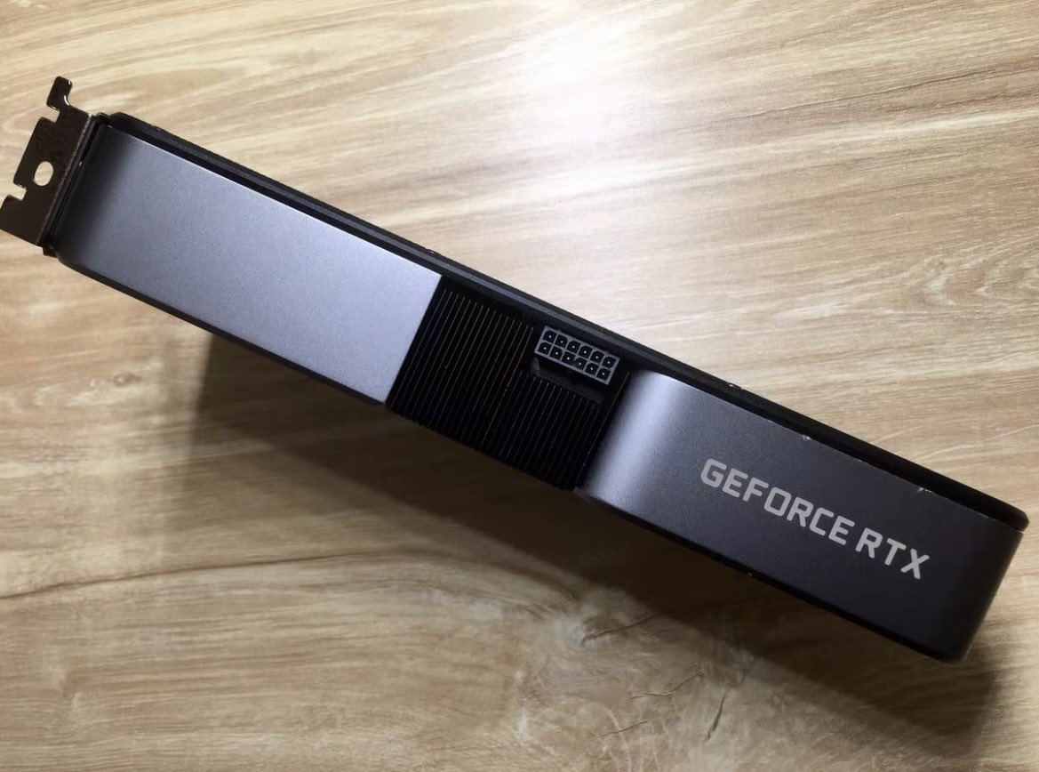 rtx 3070ti 16gb 3 เผยภาพการ์ดจอ NVIDIA GeForce RTX 3070 Ti รุ่นต้นแบบ prototype ที่มาพร้อมแรมขนาดความจุ 16GB