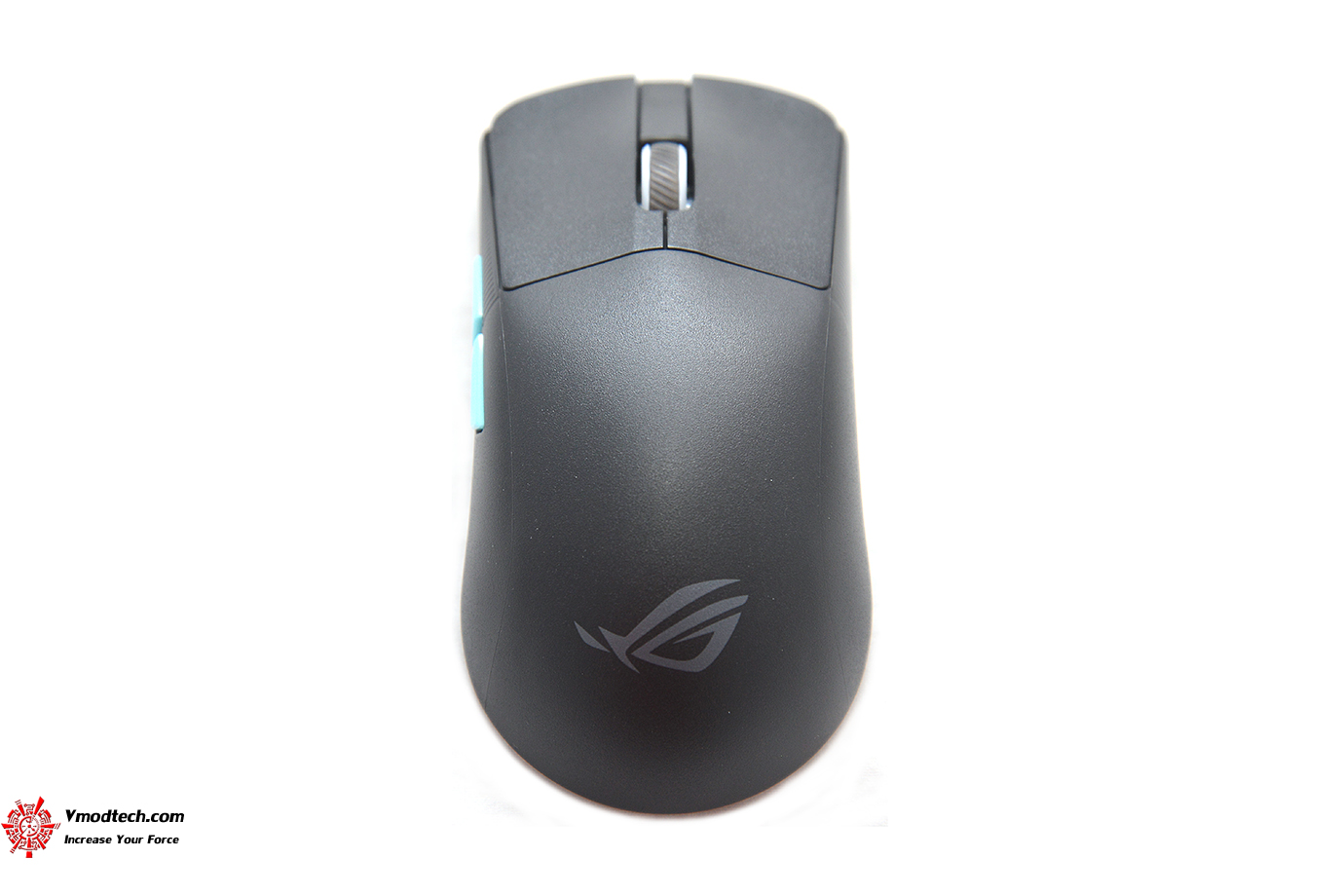 dsc 3823 ROG Harpe Ace Aim Lab Edition Wireless Gaming Mouse Review