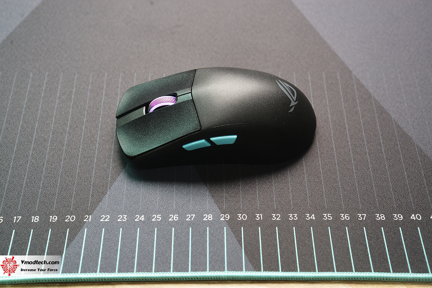 dsc 4093 ROG Hone Ace Aim Lab Edition Gaming Mice & Mouse Pads Review