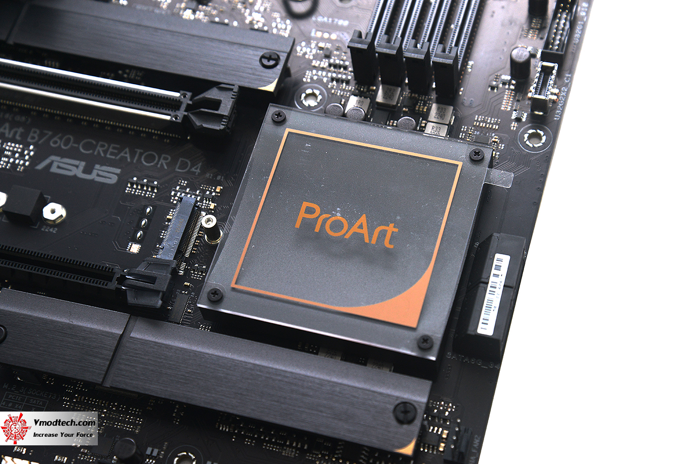 dsc 5317 ASUS ProArt B760 CREATOR D4 Review