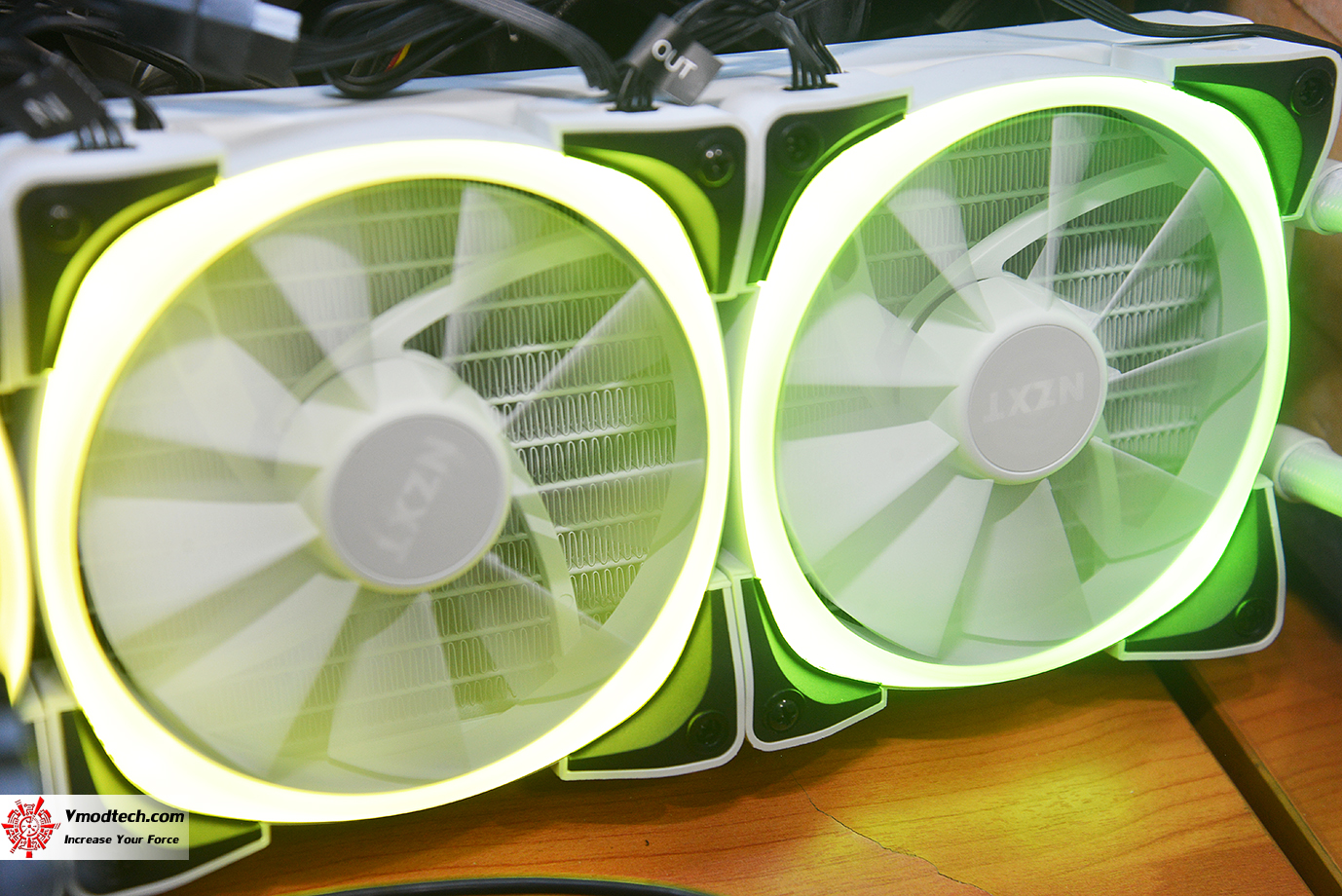 NZXT KRAKEN Z73 RGB 360mm Liquid Cooler with LCD Display Review ,NZXT