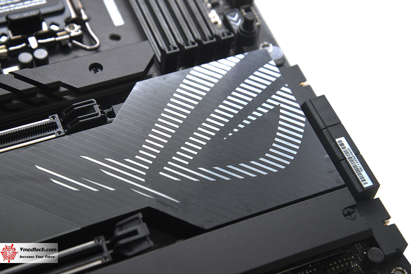 dsc 6545 ASUS ROG MAXIMUS Z790 HERO REVIEW