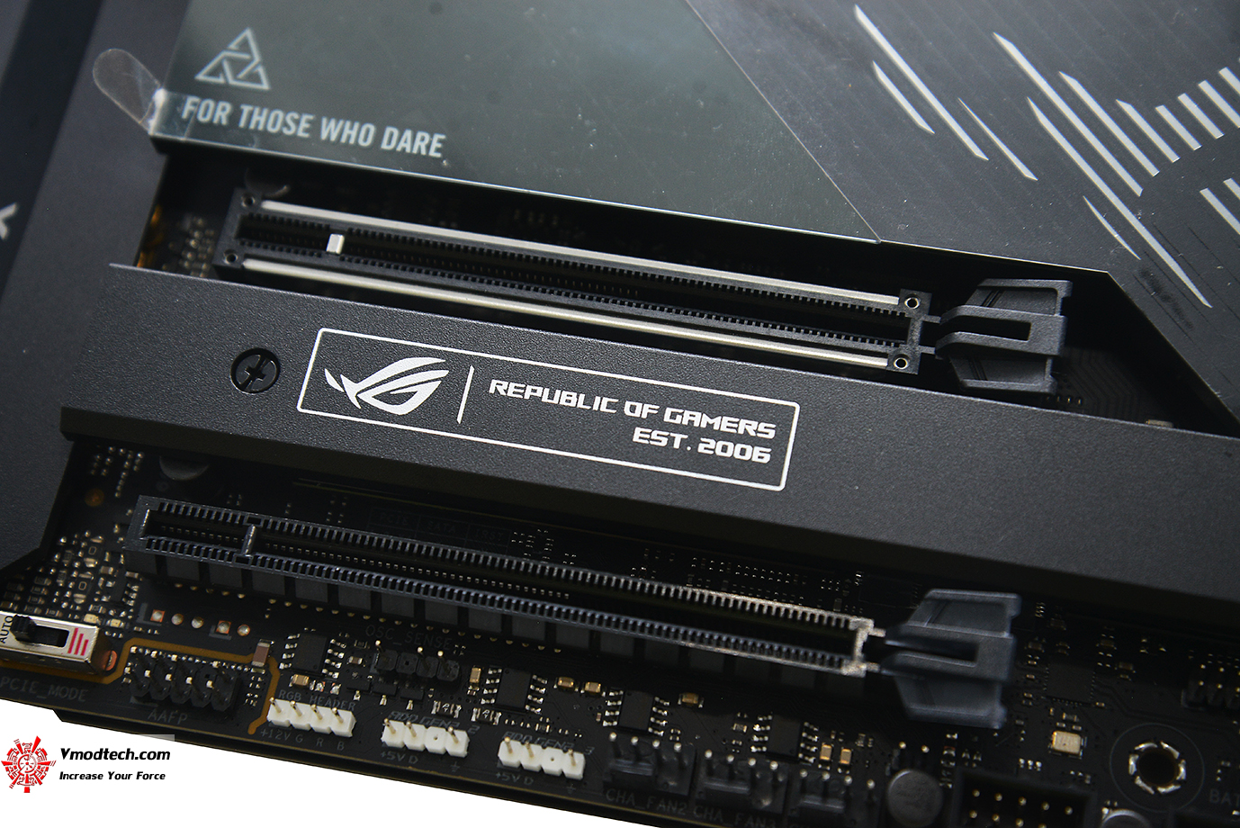 dsc 6560 ASUS ROG MAXIMUS Z790 HERO REVIEW