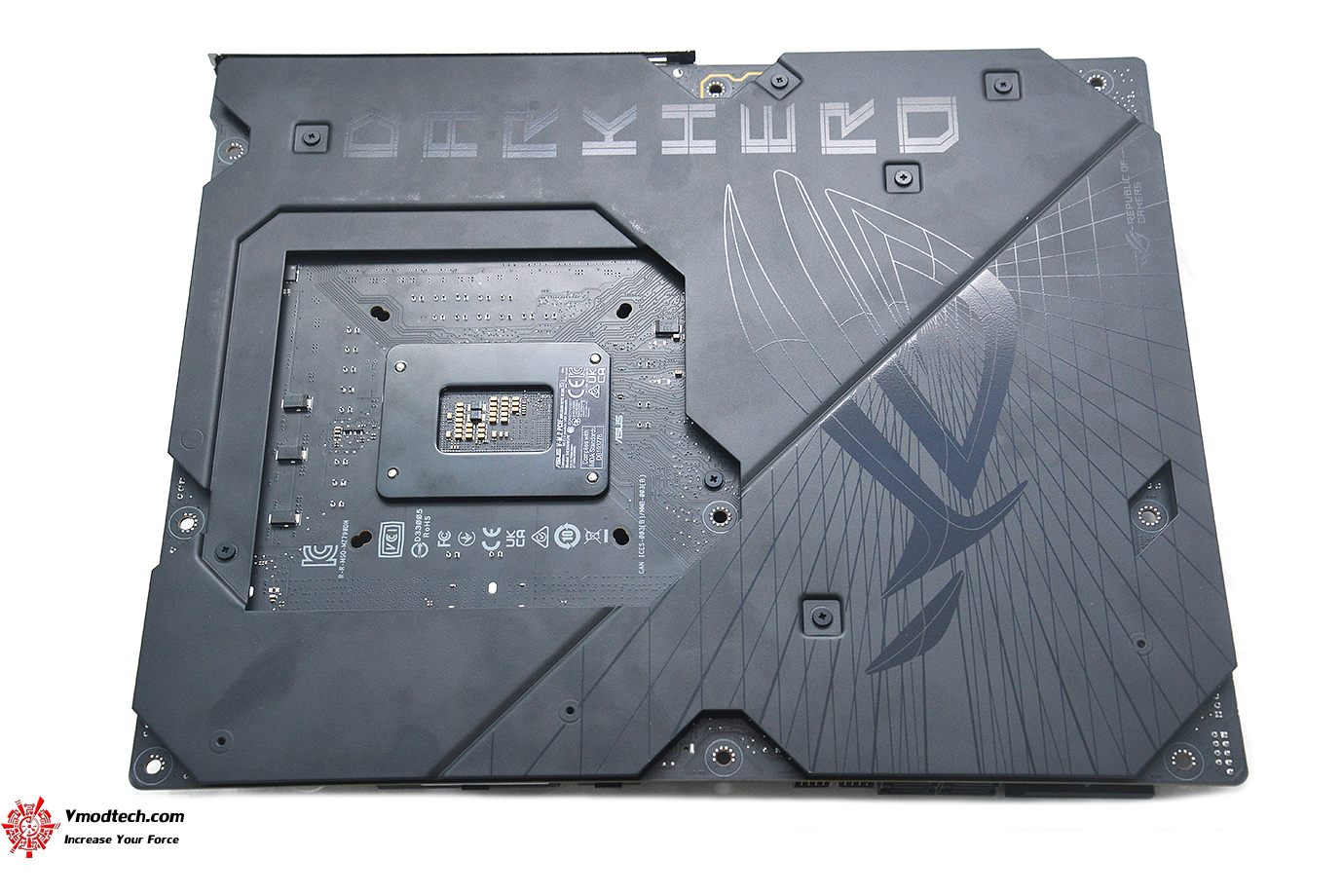 dsc_6737 dsc 6737 ASUS ROG MAXIMUS Z790 DARK HERO REVIEW