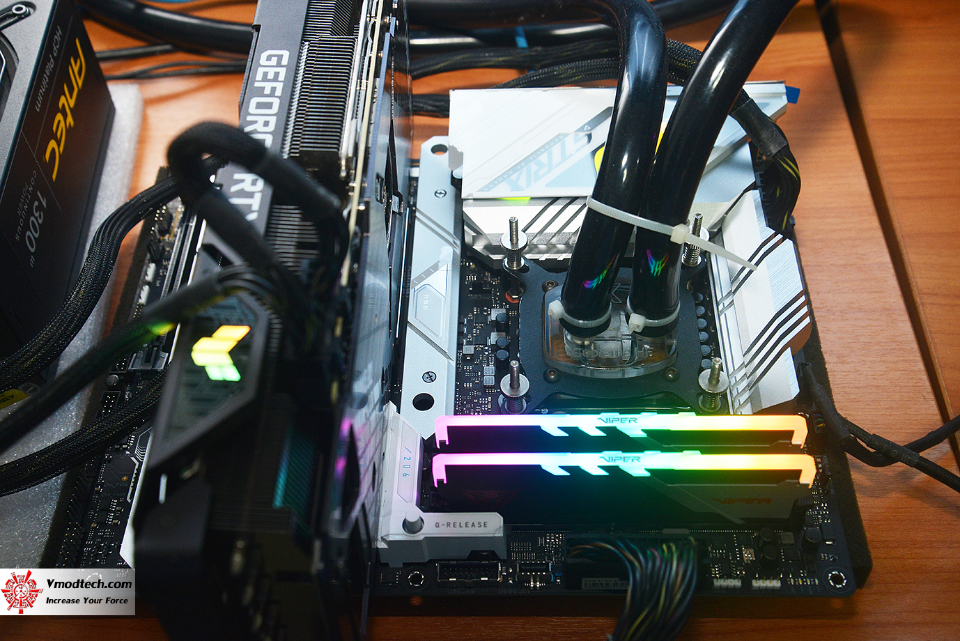 dsc 6520 PATRIOT VIPER VENOM RGB 32GB (16GBx2) DDR5 5600MHZ CL36 REVIEW
