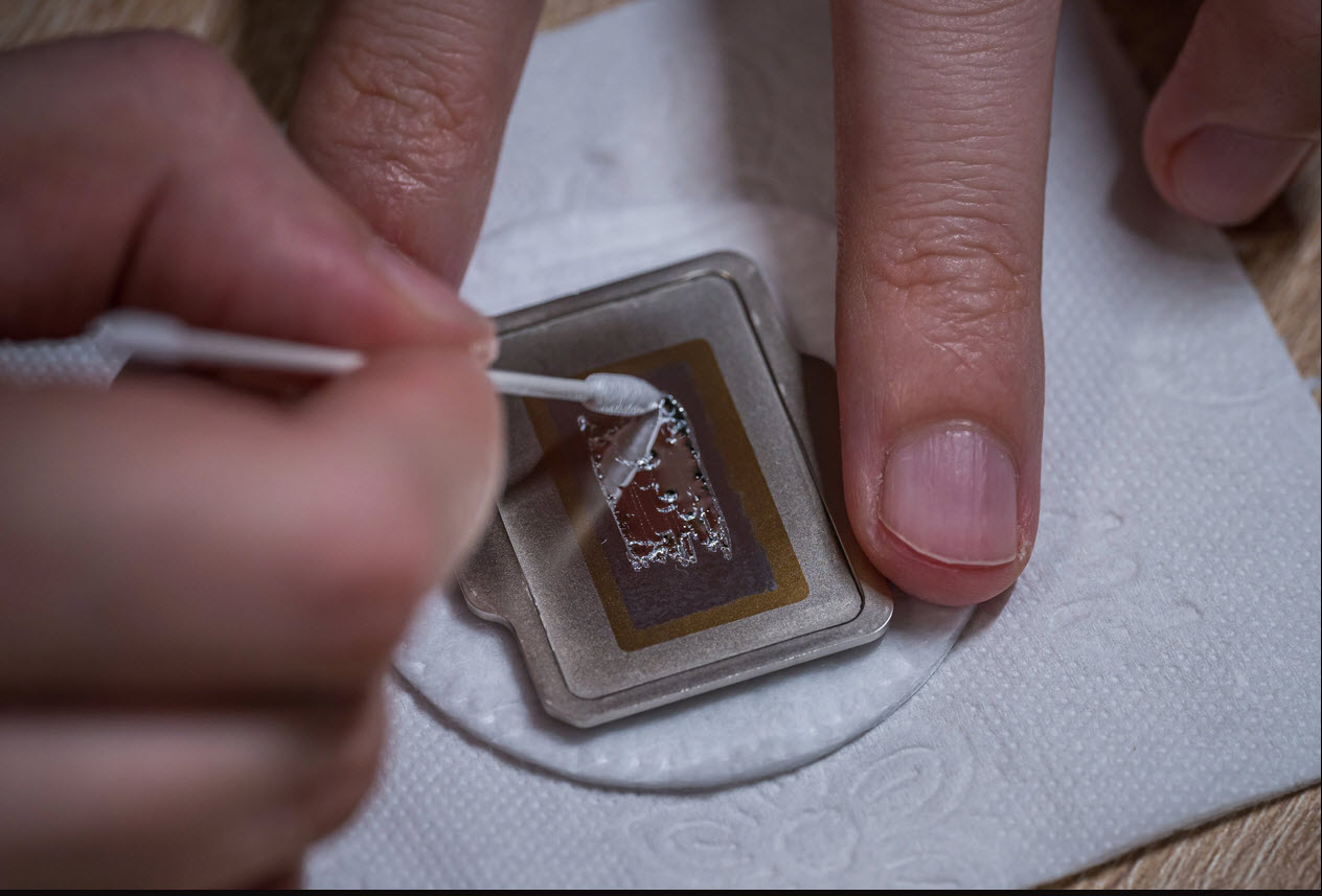 2024-03-08_12-18-00 2024 03 08 12 18 00 Intel Core i9 14900KS รุ่นใหม่ล่าสุดผ่ากระดองทาซิลิโคนใหม่อุณภูมิลดลงเกือบ 10องศาฯ กันเลยทีเดียว