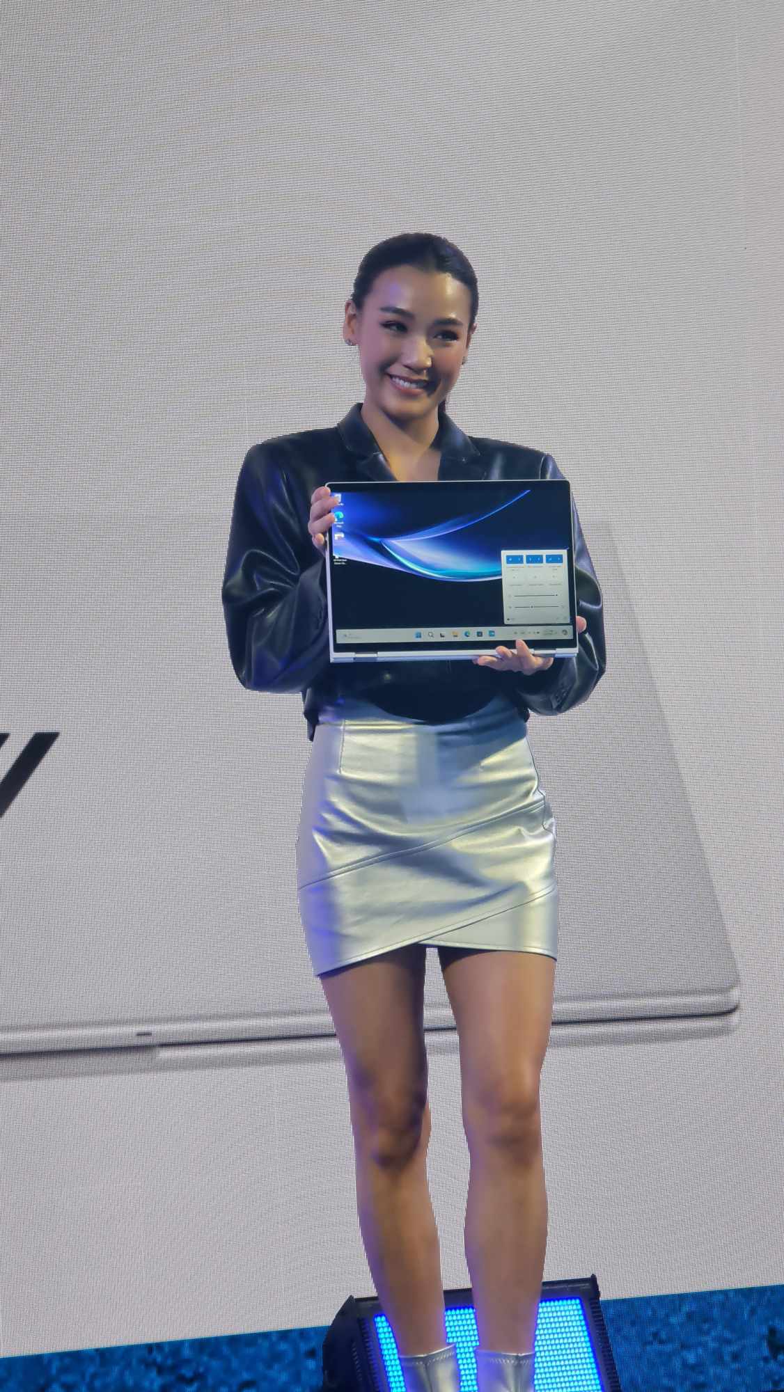 433147704 909203734281161 4320235299363423783 n เอชพีเปิดตัวพอร์ตโฟลิโอ AI PC ที่ใหญ่ที่สุดในอุตสาหกรรม สร้างนวัตกรรมใหม่ล่าสุดที่นำขุมพลังของ AI มาเสริมสร้างประสิทธิภาพและการทำงานร่วมกันสำหรับงานยุคใหม่ในรููปแบบไฮบริด